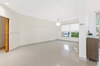 10091 NW 7th St, Plantation, FL 33324 - Photo 8
