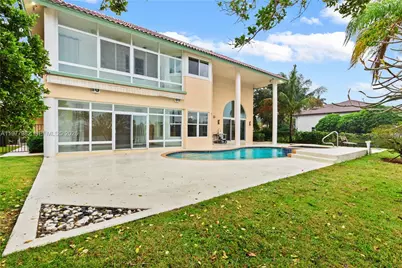 10091 NW 7th St, Plantation, FL 33324 - Photo 36