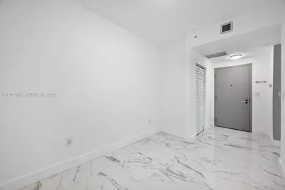 488 NE 18th St #1708, Miami, FL 33132 - Photo 12