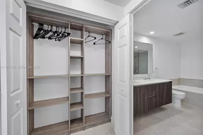 488 NE 18th St #1708, Miami, FL 33132 - Photo 20