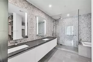 88 SW 7th St, Miami, FL 33130 - Photo 40