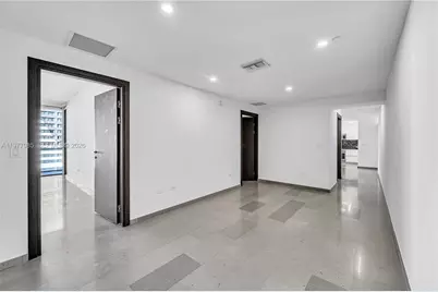 88 SW 7th St #806, Miami, FL 33130 - Photo 28