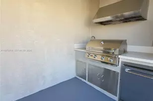 4761 NW 84th Ave, Doral, FL 33166 - Photo 16