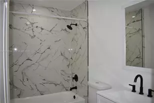 900 NW 8th Ave, Pompano Beach, FL 33060 - Photo 10