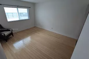 10101 W Bay Harbor Dr, Bay Harbor Islands, FL 33154 - Photo 4