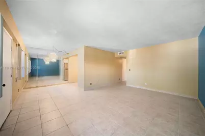 13455 SW 3rd St #302S, Pembroke Pines, FL 33027 - Photo 18