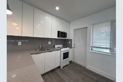 215 Zamora Ave #4, Coral Gables, FL 33134 - Photo 6