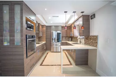 10704 SW 167th St, Miami, FL 33157 - Photo 6