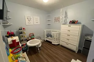 253 NE 2nd St, Miami, FL 33132 - Photo 14