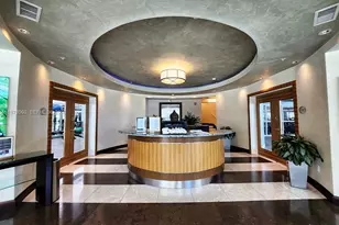 253 NE 2nd St, Miami, FL 33132 - Photo 18