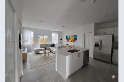 300 SE 10th Ct #300, Florida City, FL 33034 - Photo 2