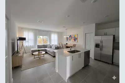 300 SE 10th Ct #300, Florida City, FL 33034 - Photo 10