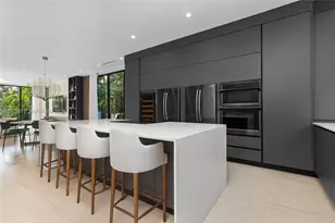 5701 N Bay Rd, Miami Beach, FL 33140 - Photo 10