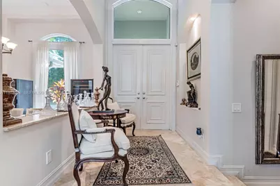 10221 Blue Palm St, Plantation, FL 33324 - Photo 16