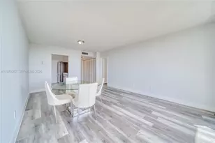 2000 NE 135th St, North Miami, FL 33181 - Photo 8
