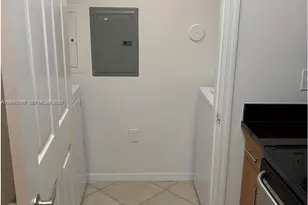 6386 Emerald Dunes Dr, West Palm Beach, FL 33411 - Photo 14