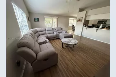 330 Sterling Drive, Winter Haven, FL 33884 - Photo 2