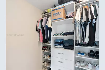 90 SW 3rd St #2015, Miami, FL 33130 - Photo 24