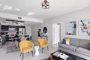 90 SW 3rd St, Miami, FL 33130 - Photo 6