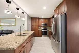 7331 Ramona St, Miramar, FL 33023 - Photo 8