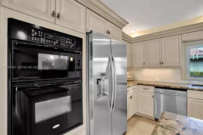 5093 NW 86th Way, Coral Springs, FL 33067 - Photo 20