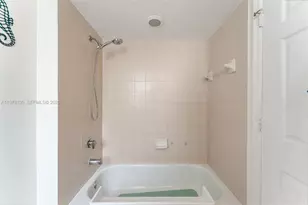 630 85th St, Miami Beach, FL 33141 - Photo 26