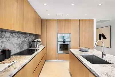 500 Alton #901, Miami Beach, FL 33139 - Photo 14