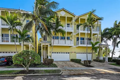 346 Elm St #A-10, Hollywood, FL 33019 - Photo 2