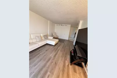 16851 NE 23rd Ave #B304, North Miami Beach, FL 33160 - Photo 2