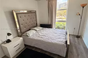 16851 NE 23rd Ave, North Miami Beach, FL 33160 - Photo 20