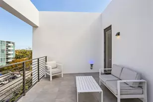 1930 Bay Dr, Miami Beach, FL 33141 - Photo 48