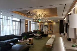 488 NE 18th St, Miami, FL 33132 - Photo 20