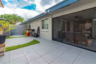 529 Lakeside Cir, Sunrise, FL 33326 - Photo 44