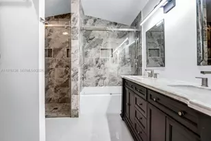 529 Lakeside Cir, Sunrise, FL 33326 - Photo 18