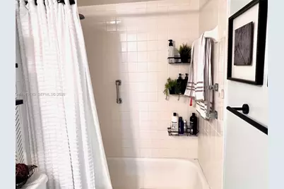 2811 Somerset Dr #211, Lauderdale Lakes, FL 33311 - Photo 24