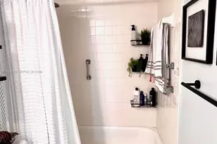 2811 Somerset Dr, Lauderdale Lakes, FL 33311 - Photo 24