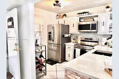 2811 Somerset Dr #211, Lauderdale Lakes, FL 33311 - Photo 44
