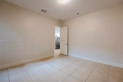 2030 SW 60th Ave, Miami, FL 33155 - Photo 10