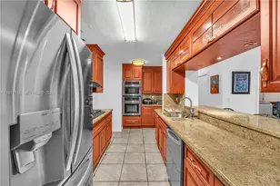 9340 SW 19th St, Miami, FL 33165 - Photo 4