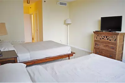 100 Lincoln Rd #441, Miami Beach, FL 33139 - Photo 4