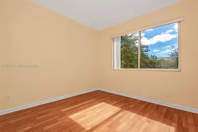 15853 SW 10th St, Pembroke Pines, FL 33027 - Photo 22