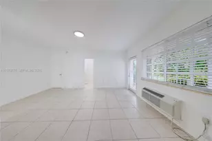 34 Bal Bay Dr, Bal Harbour, FL 33154 - Photo 16