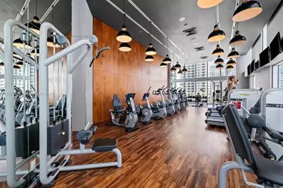 1300 Brickell Bay Dr #2700, Miami, FL 33131 - Photo 28