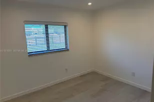 2832 SW 124th Ct, Miami, FL 33175 - Photo 10