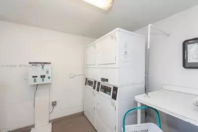 251 Galen Dr #115E, Key Biscayne, FL 33149 - Photo 18