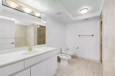 1800 Sunset Harbour Dr #715, Miami Beach, FL 33139 - Photo 22