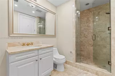 1425 Brickell Ave #44D, Miami, FL 33131 - Photo 8