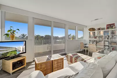 7800 Collins Ave #409, Miami Beach, FL 33141 - Photo 1