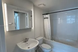 690 SW 1st Ct, Miami, FL 33130 - Photo 6