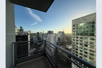 690 SW 1st Ct #2726, Miami, FL 33130 - Photo 8